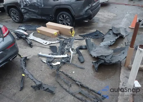 2017 Mercedes-Benz C 300 4Matic from USA, damaged, VIN WDDWJ4KB8HF413067